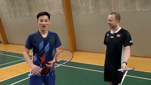 接發球推平球拍面延伸
