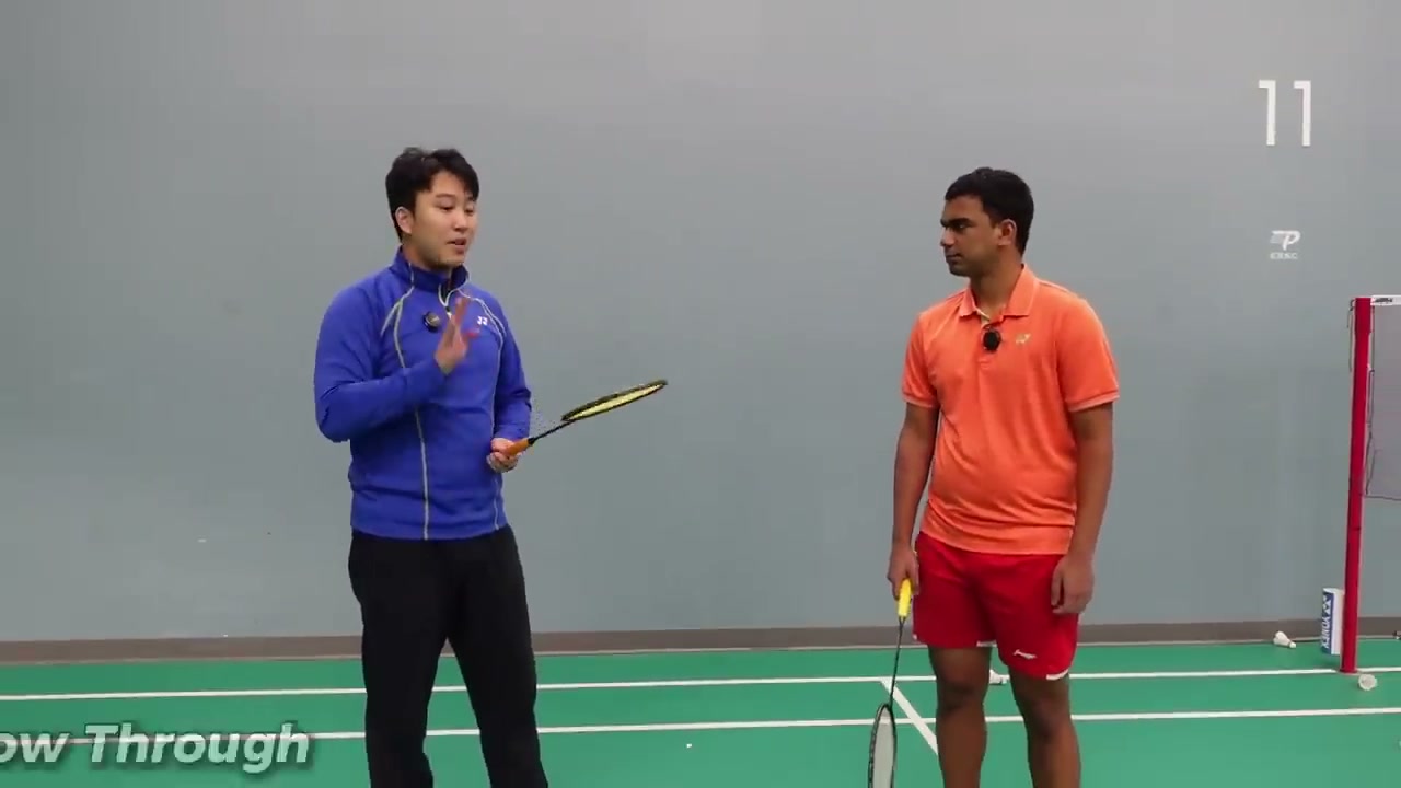 反手殺球缺乏隨揮動作