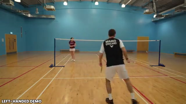 網前假動作對牆練習