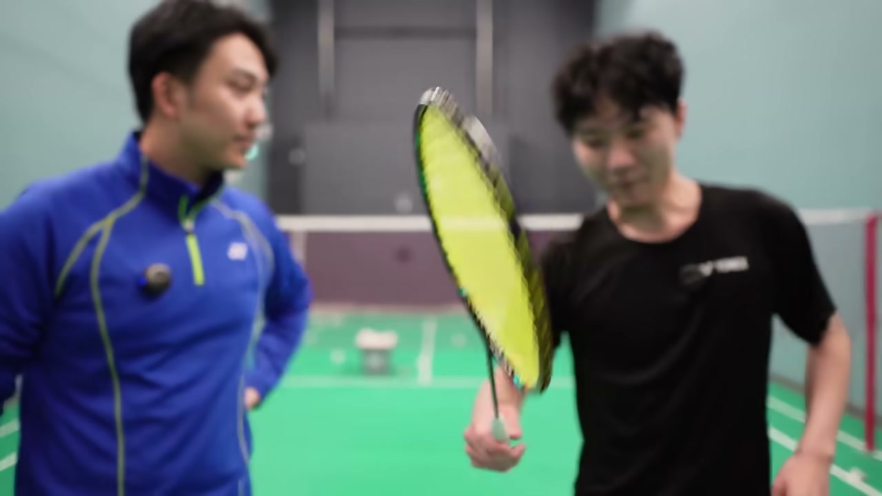 握拍後移揮拍練習