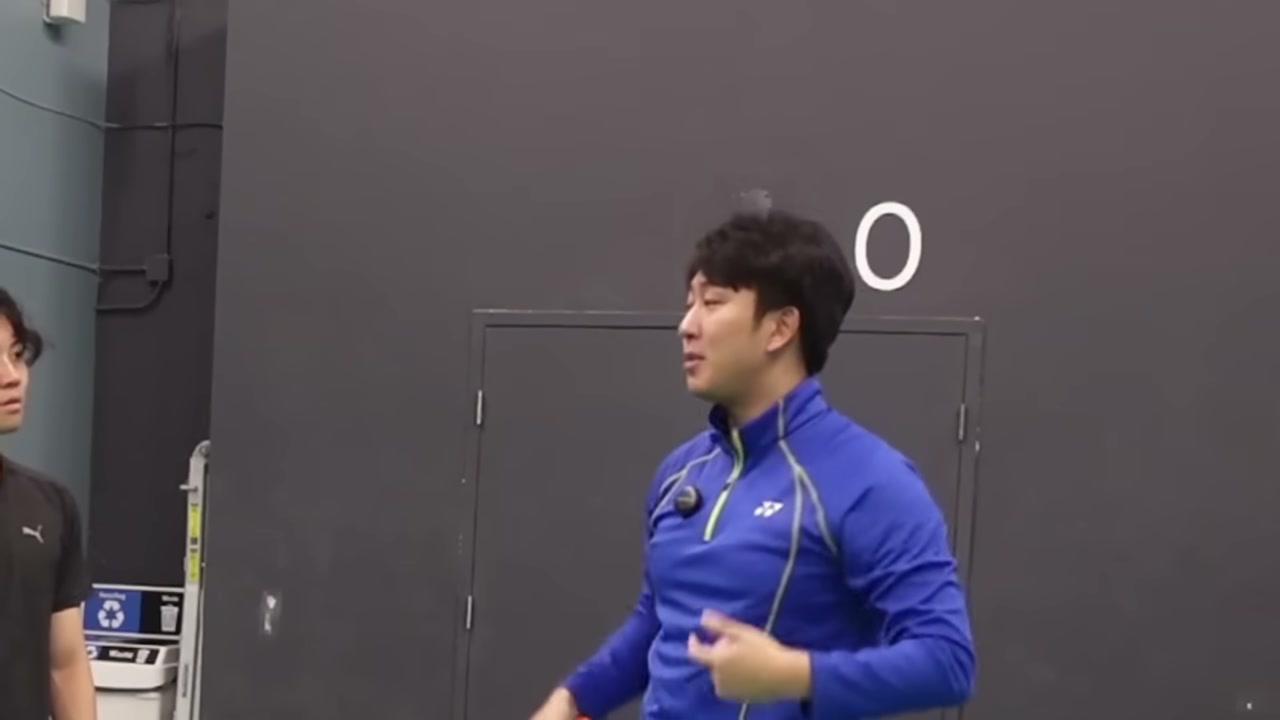 擊球點加速模擬練習（小肌群發力）