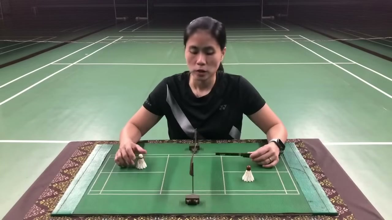 發球觸網判定
